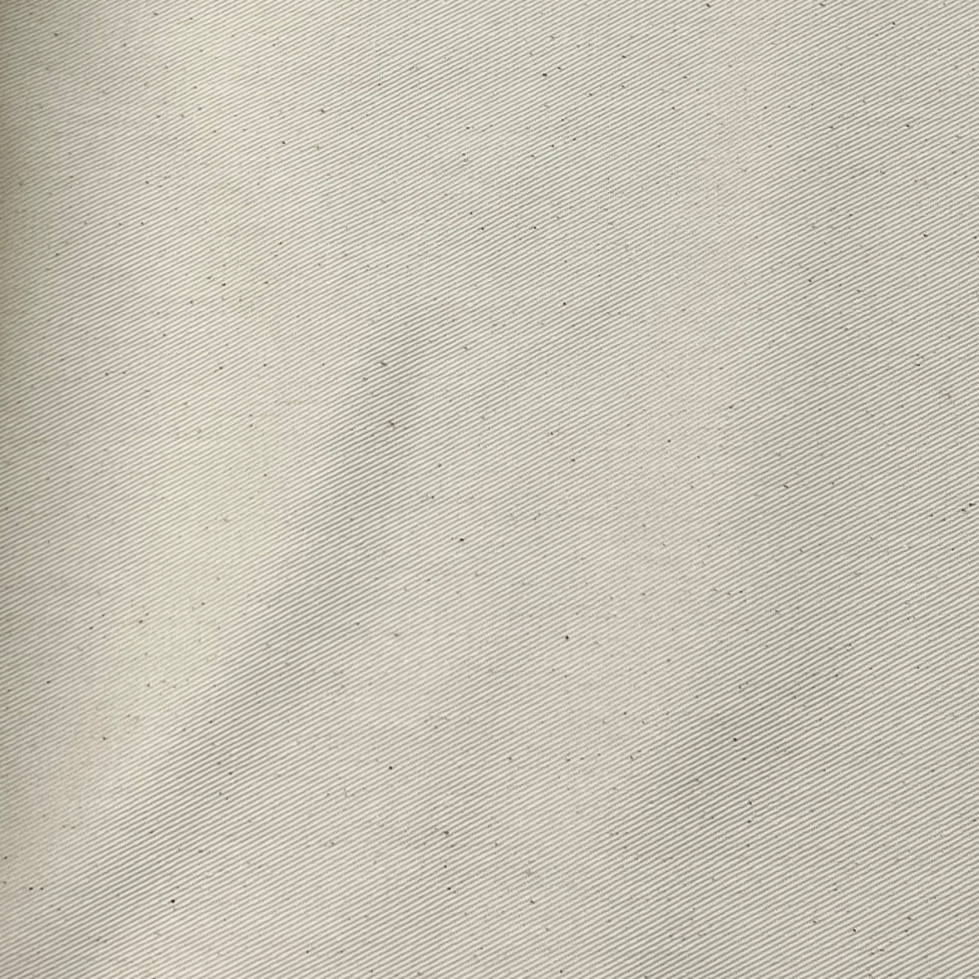 Hochwertiger Baumwolldrell in schwarz, blau und natur. Stabiles Köpergewebe aus 100% Baumwolle, 220 cm breit. Perfekt für Polsterer, Sattler und DIY-Projekte. Vielseitig einsetzbar für Matratzenbezüge, Gesichtsmasken und mehr. Bestellen Sie jetzt und verwirklichen Sie Ihre Polsterideen!